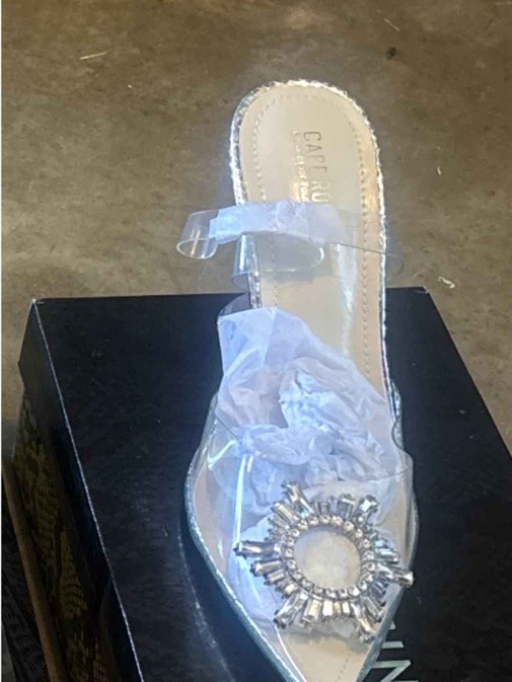 Cape Robbin Clear Slide with Silver Sunburst Jewel